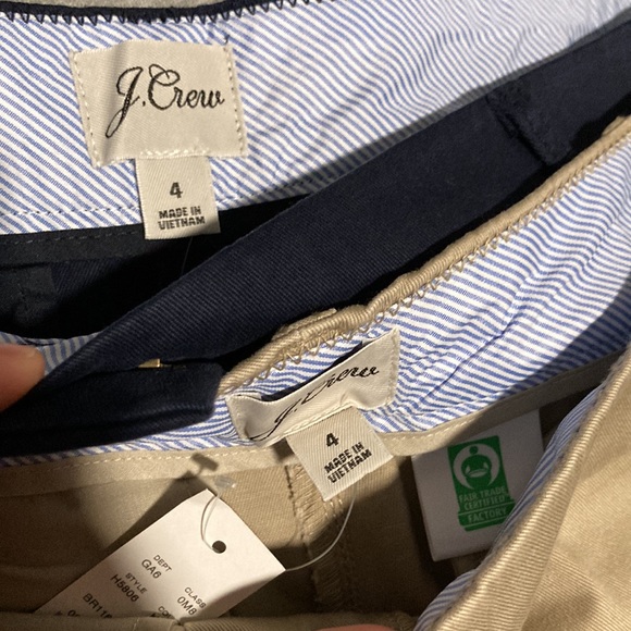 NWT Bundle 2 Shorts— J.Crew Chino Shorts 4in Navy and Khaki Size 4 - Picture 3 of 8